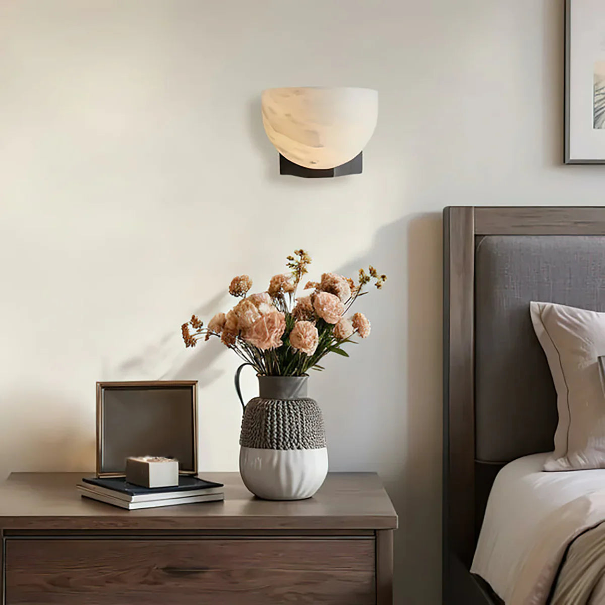 Ando Brass Alabaster Sconce – Hand-Carved Alabaster Globe & Burnished Metal Wall Sconce