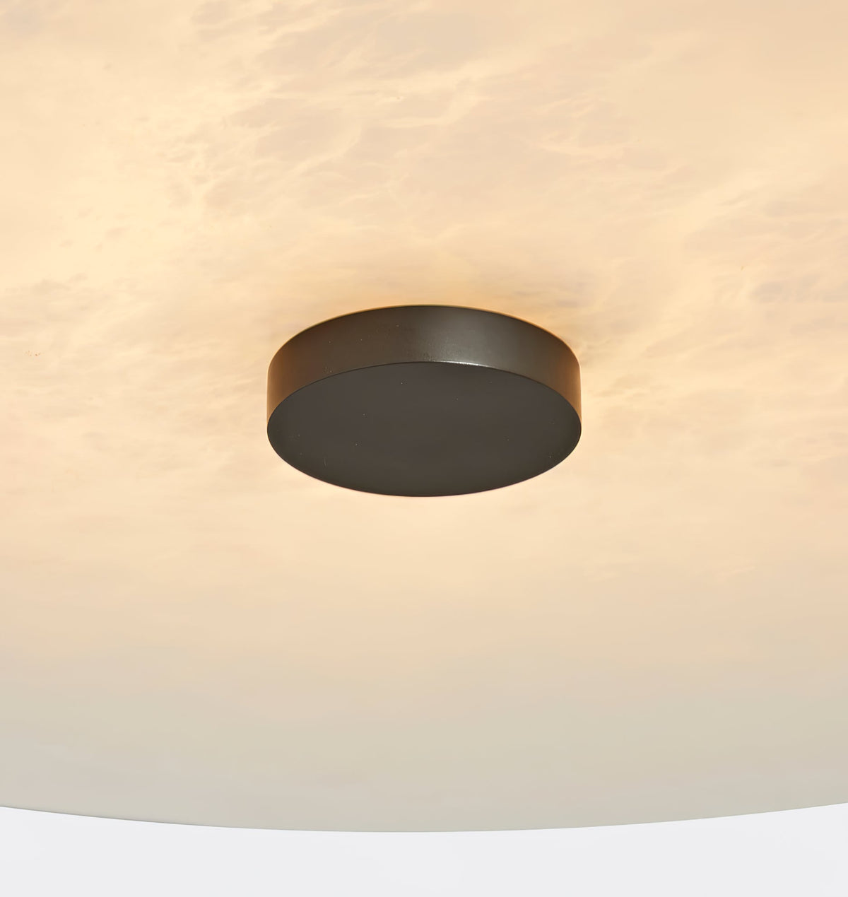 Ankeny Alabaster Ceiling Lamp – Flush Mount Natural Stone & Brass Fixture