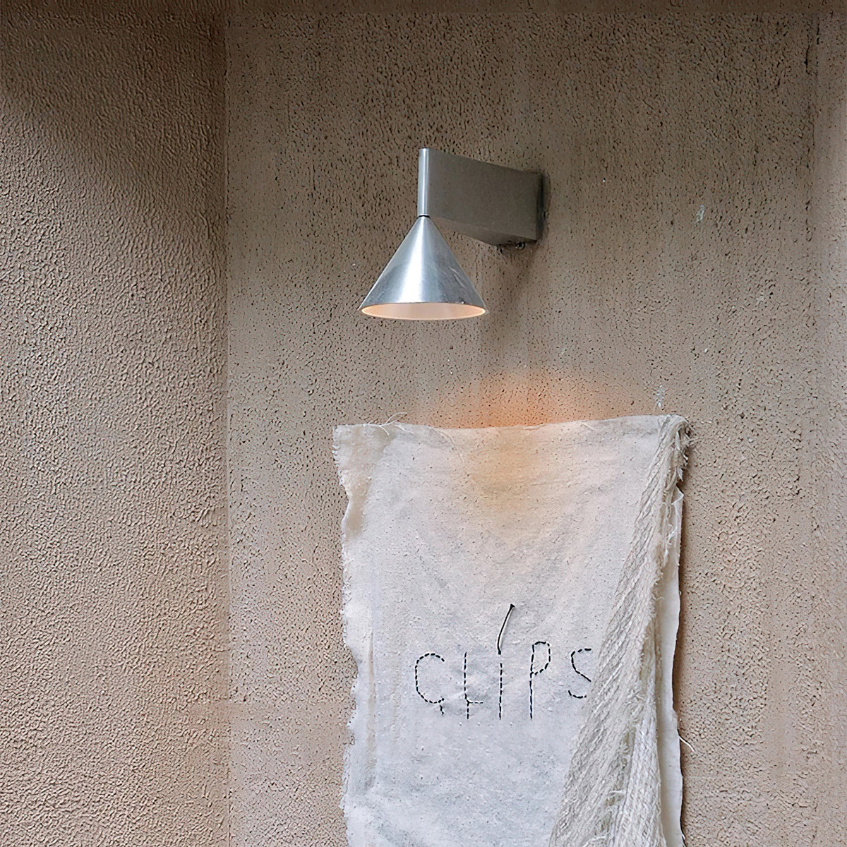 Apollo Aluminum Wall Lamp – Adjustable Directional Minimalist Wall Sconce