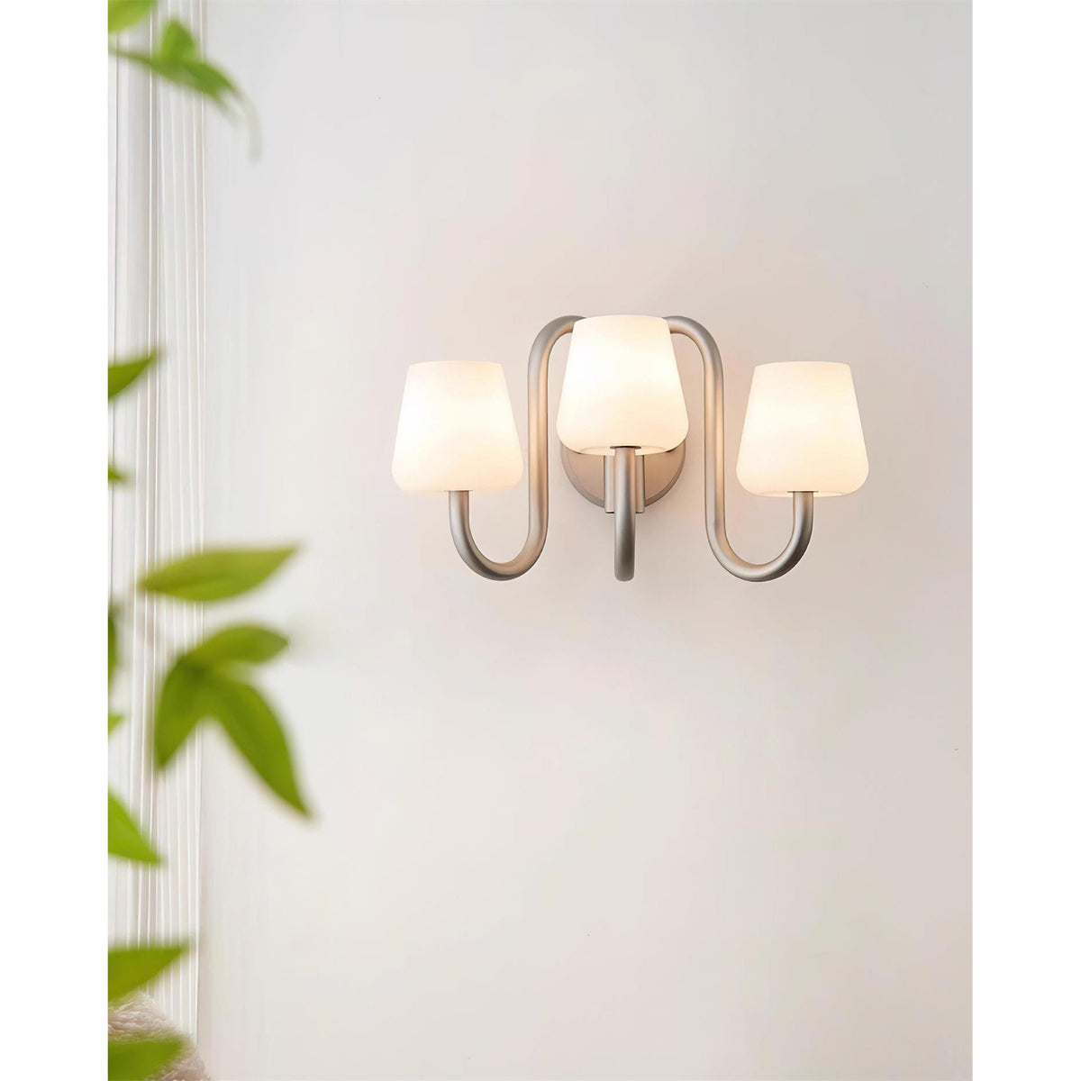 Apollo Wall Lamp – Sleek Aluminum & Glass Multi-Head Wall Sconce