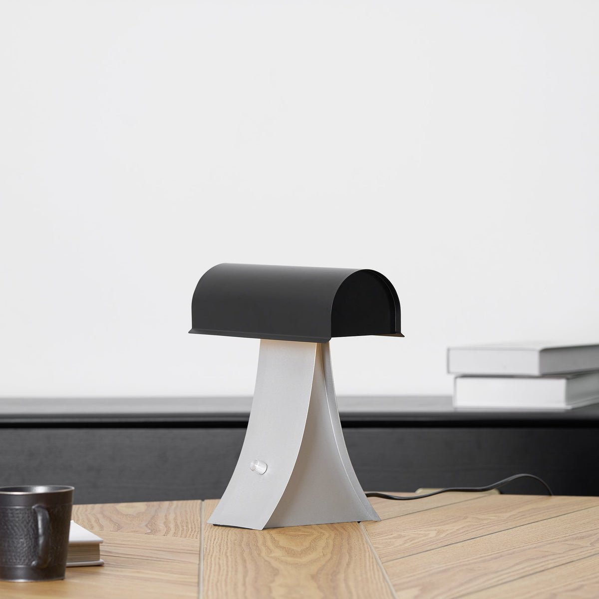 Archive Table Lamp – Contemporary Metal & Minimalist Task Accent Light