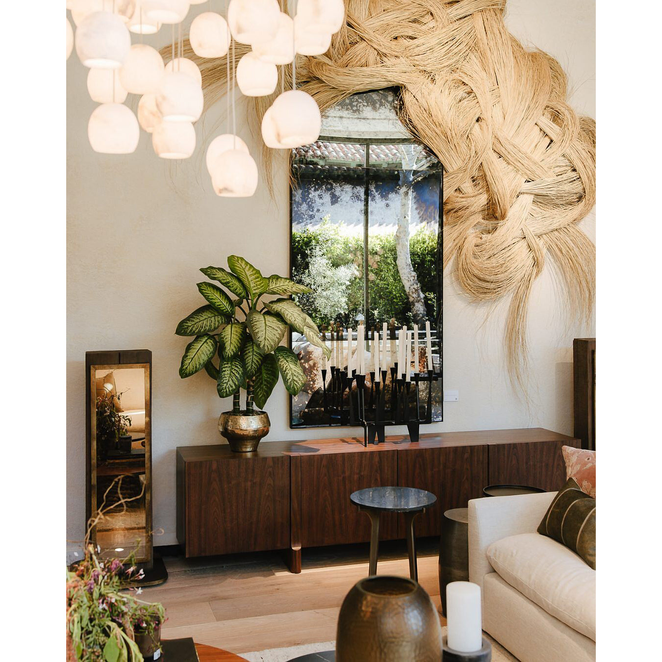 Arica Natural Alabaster LED Chandelier - Modern Minimalist Brass Pendant