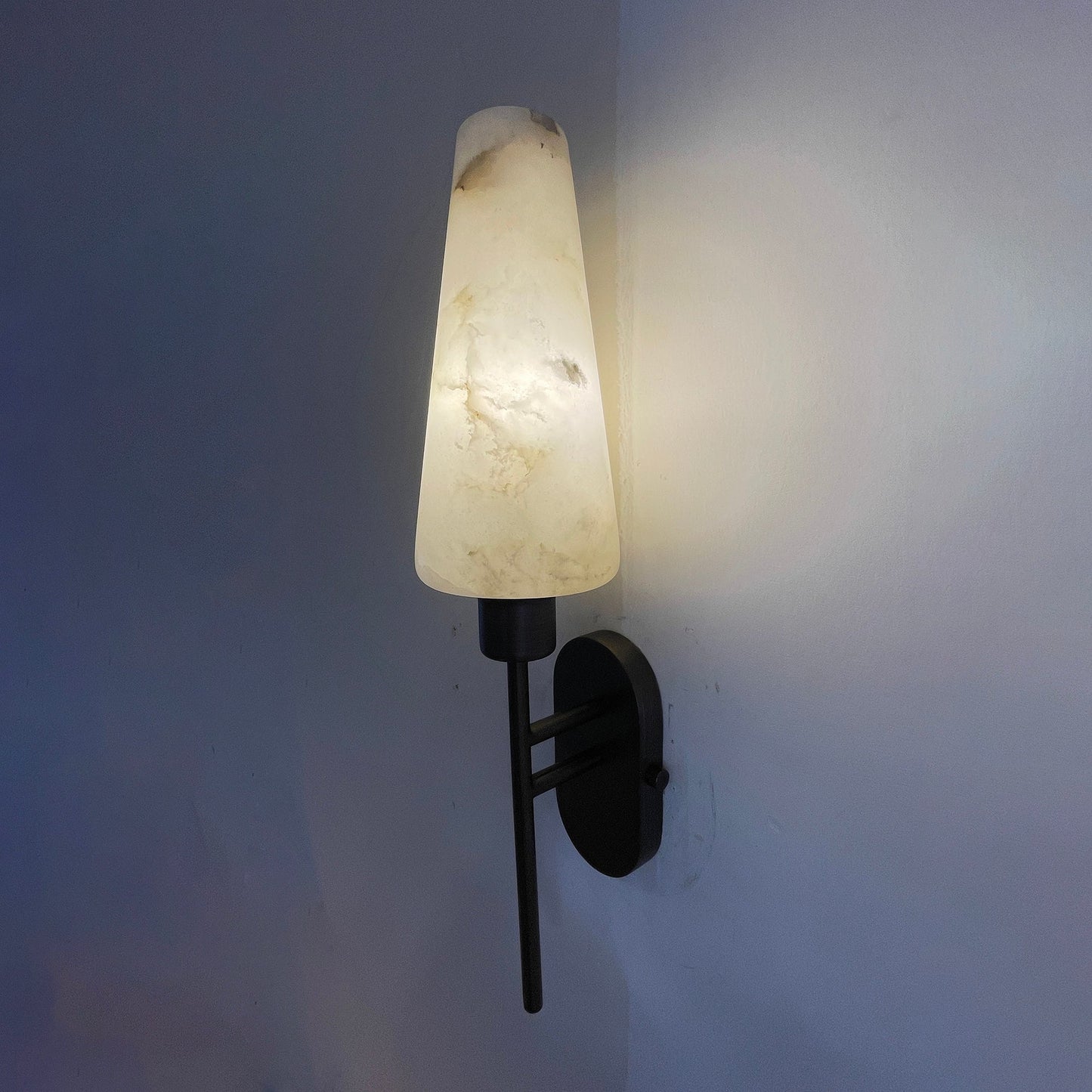 Arras Alabaster Wall Lamp | Luxury Rich Bronze & Natural Stone Sconce
