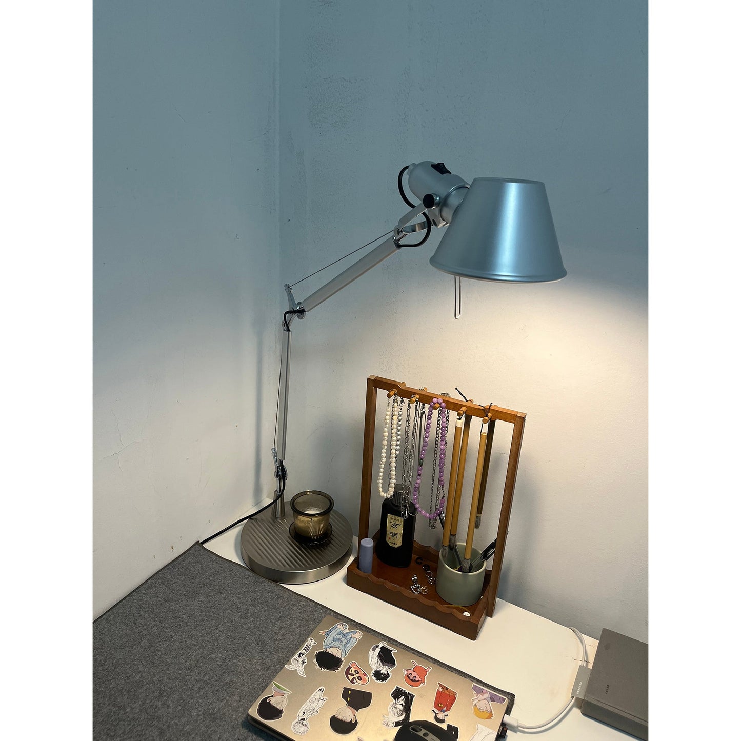 Brady Rocker Arm Table Lamp - Minimalist Aluminum Articulated Task Light