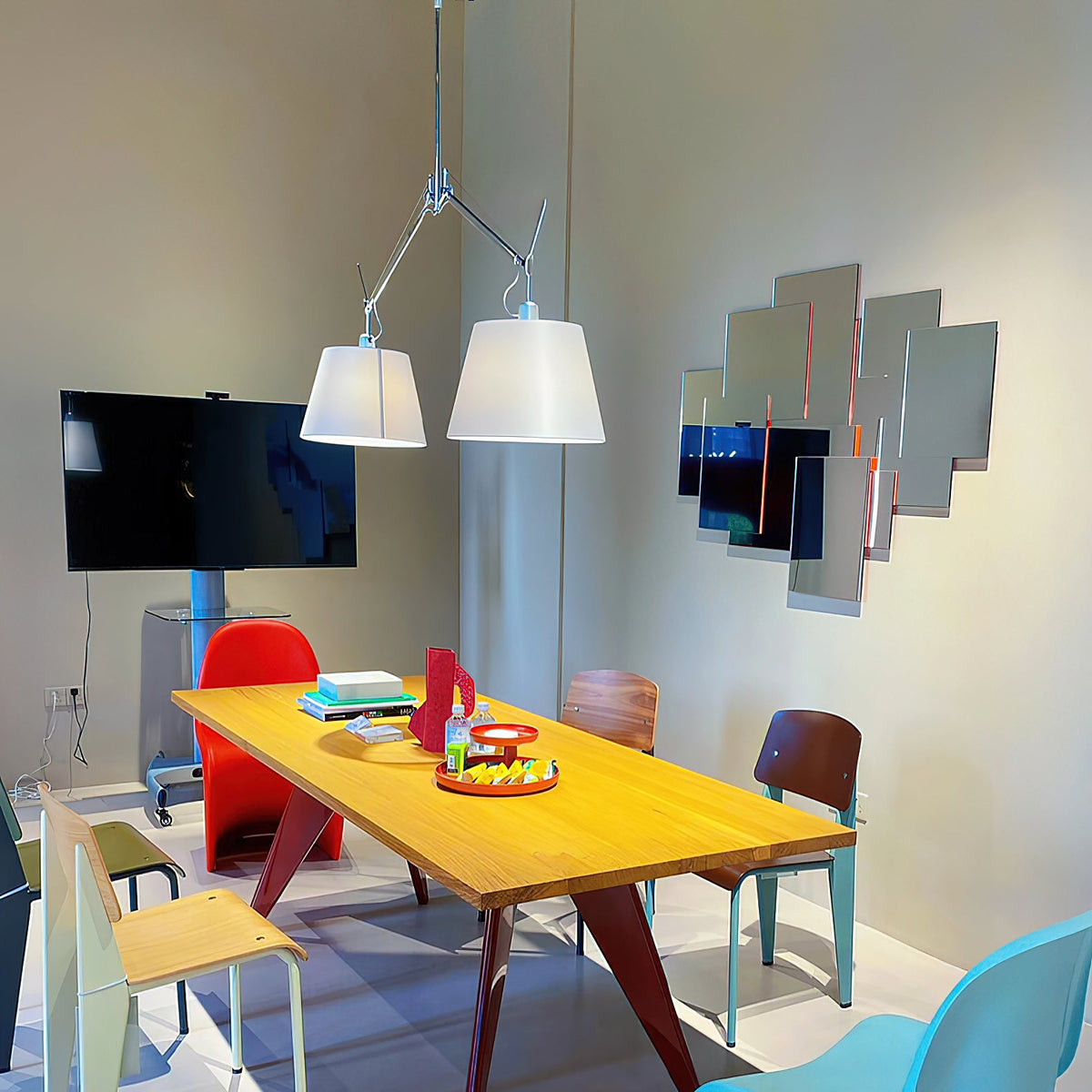 Costanza Pendant Lamp – Architectural Aluminum Suspended Light with Parchment Shade