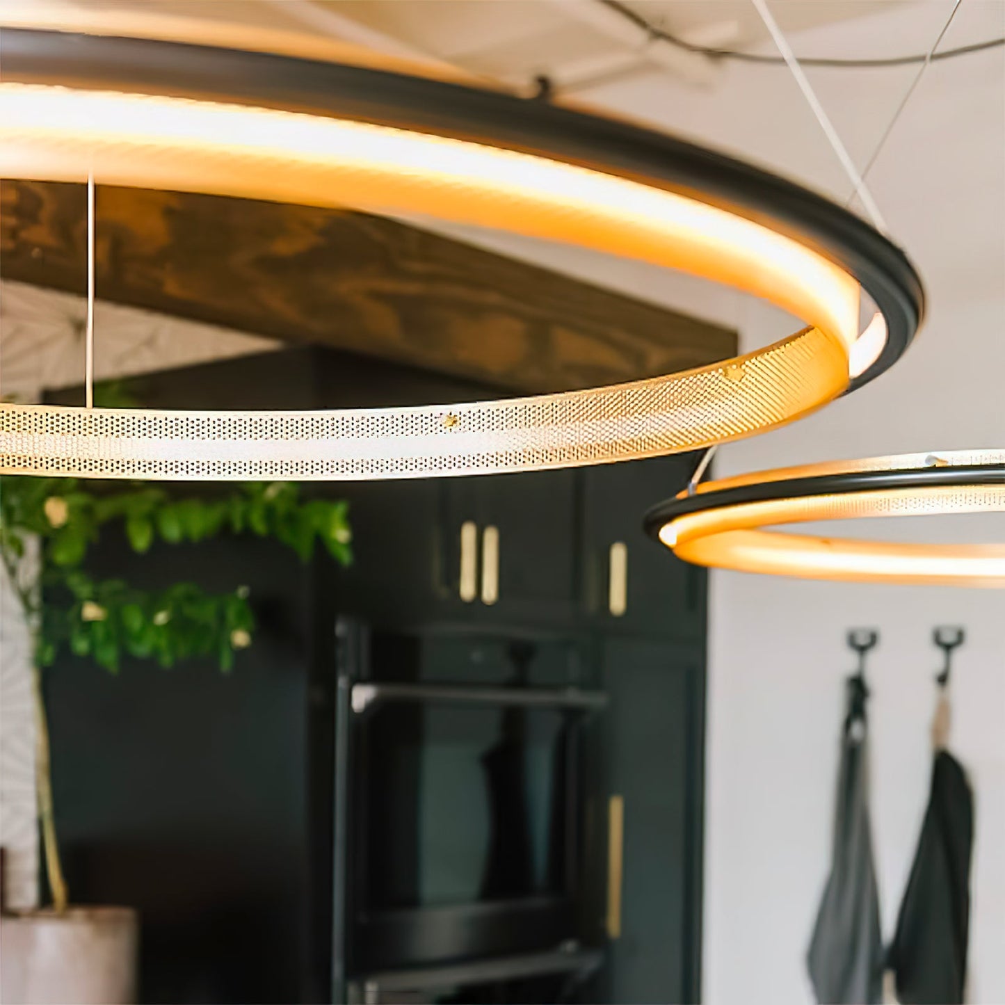 Aura Acrylic LED Chandelier | Modern Minimalist Circle Ring Pendant Light