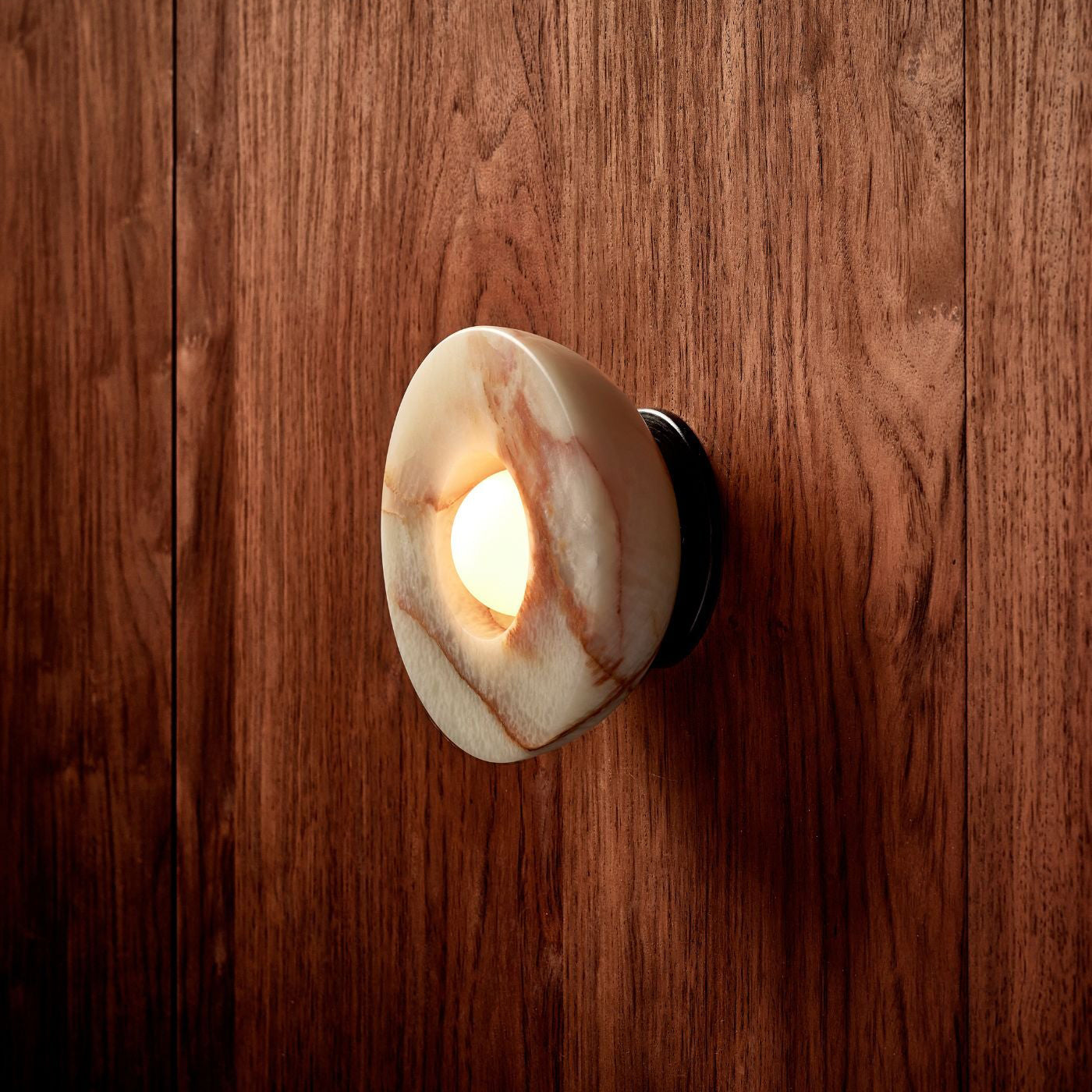 Aurelia Surface Sconce | Minimalist Moon Jellyfish Jade Wall & Ceiling Lamp