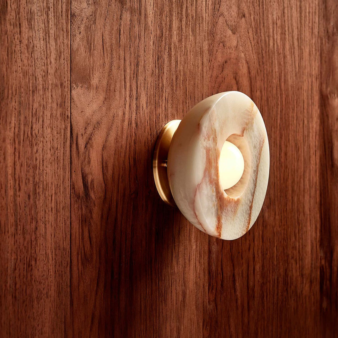 Aurelia Surface Sconce | Minimalist Moon Jellyfish Jade Wall & Ceiling Lamp