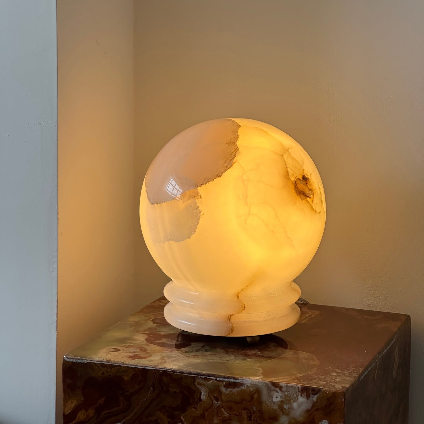 Ayesha Natural Jade Table Lamp | Luxury Stone Globe Ribbed Base Light