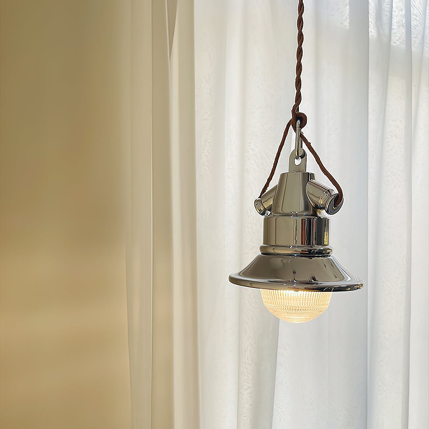 Baliga Pendant Lamp | Modern Minimalist Chrome & Glass Hanging Light