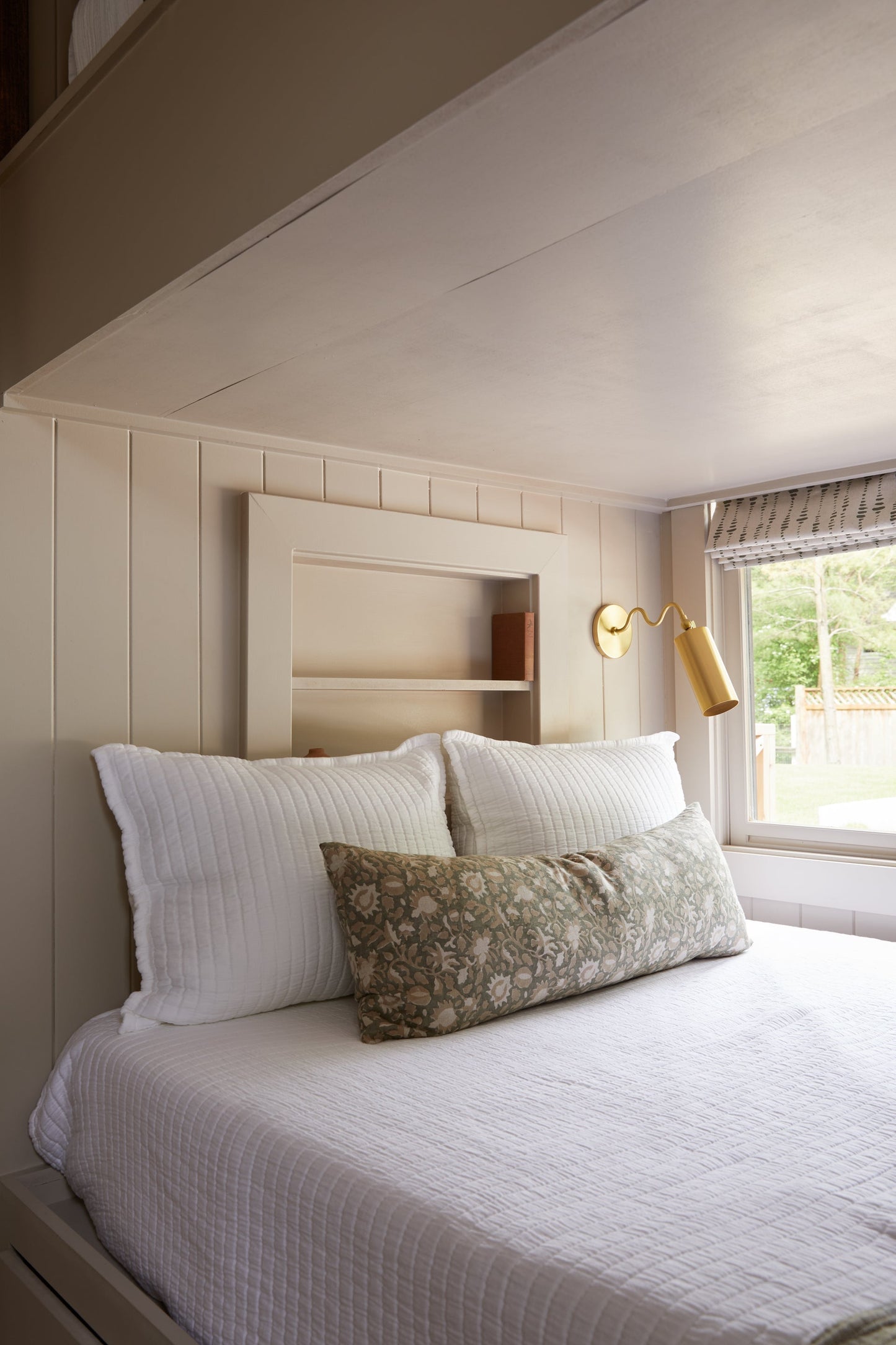 Bea Wall Sconce | Modern Undulating Arm Brass & Fabric Wall Lamp