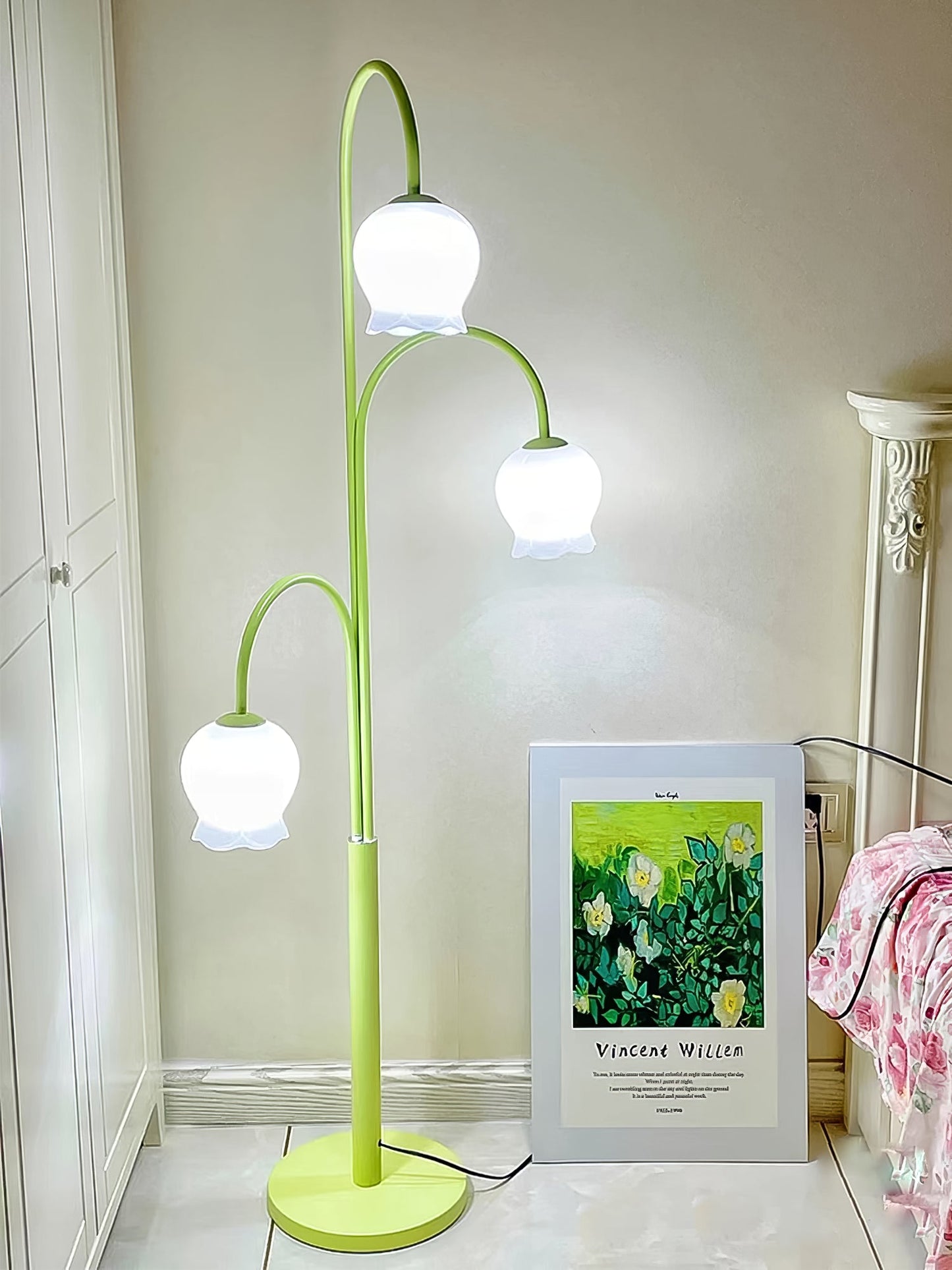 Bell Orchid Floor Lamp | Modern Minimalist Green & Glass Standing Light