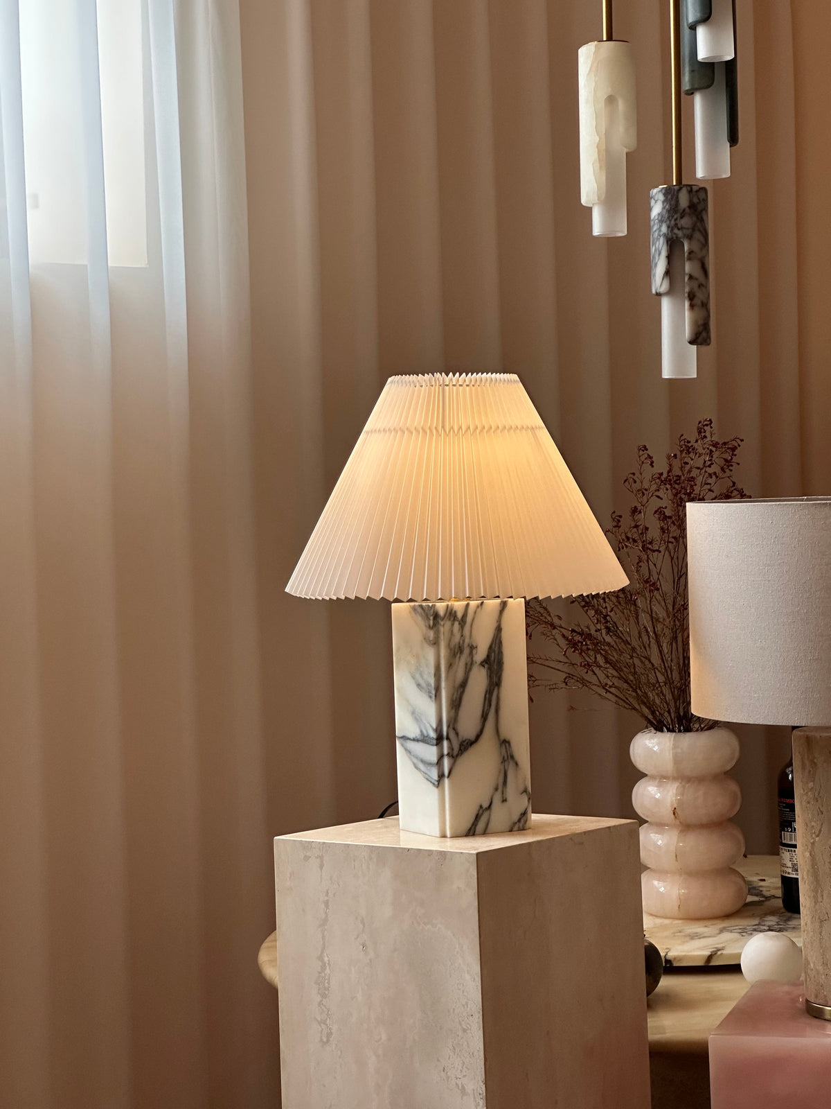 Bianca Marble Table Lamp – Red-Brown Marble, Gold Metal & Pleated Fabric Accent Light