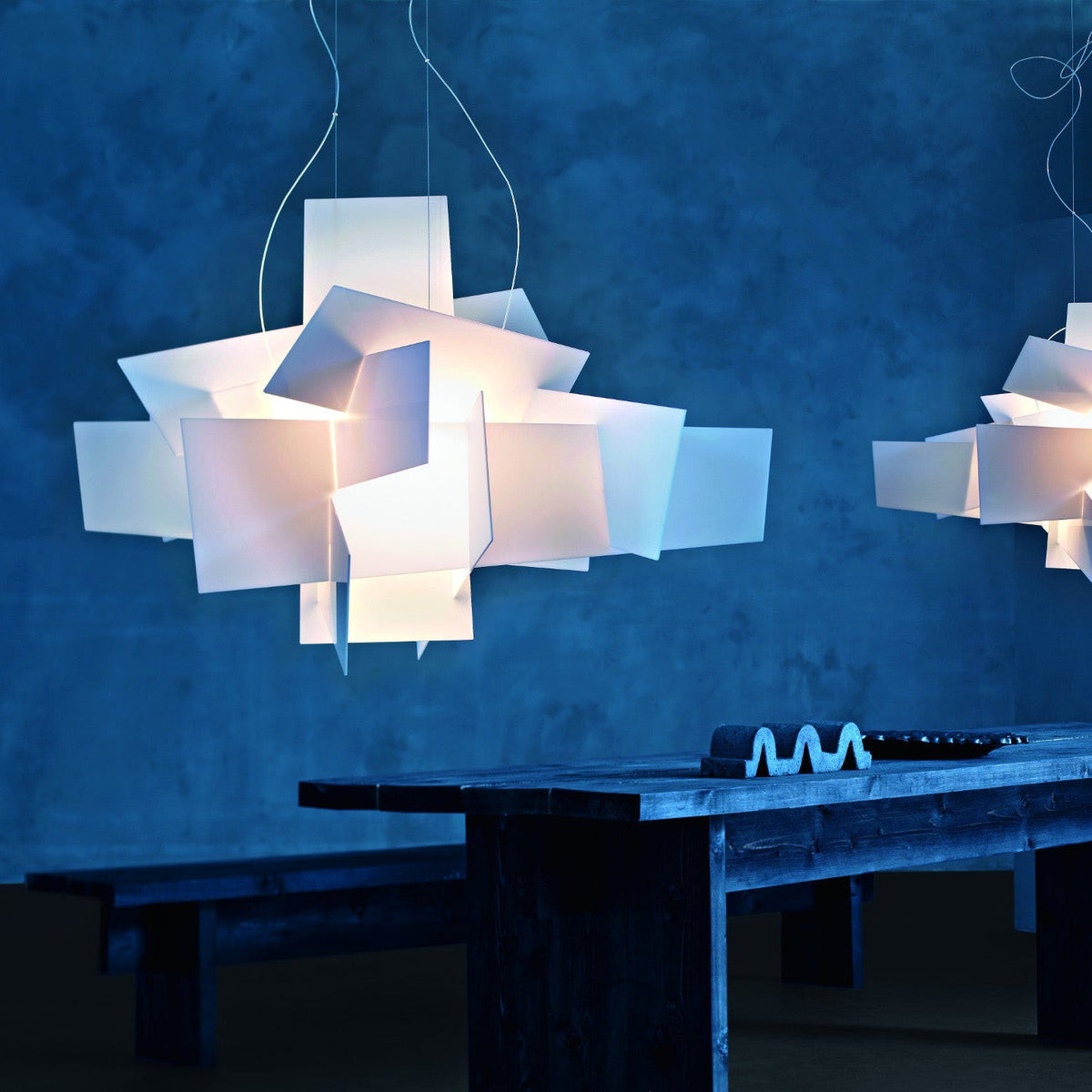 Big Bang Chandelier – Dynamic Explosive Geometric Acrylic & Steel Chandelier