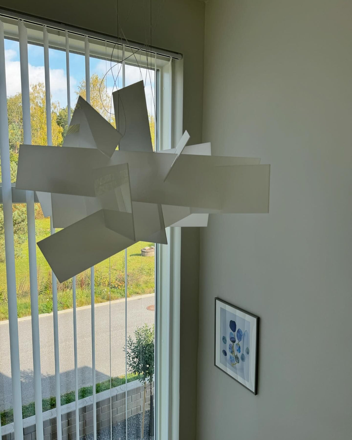 Big Bang Chandelier – Dynamic Explosive Geometric Acrylic & Steel Chandelier