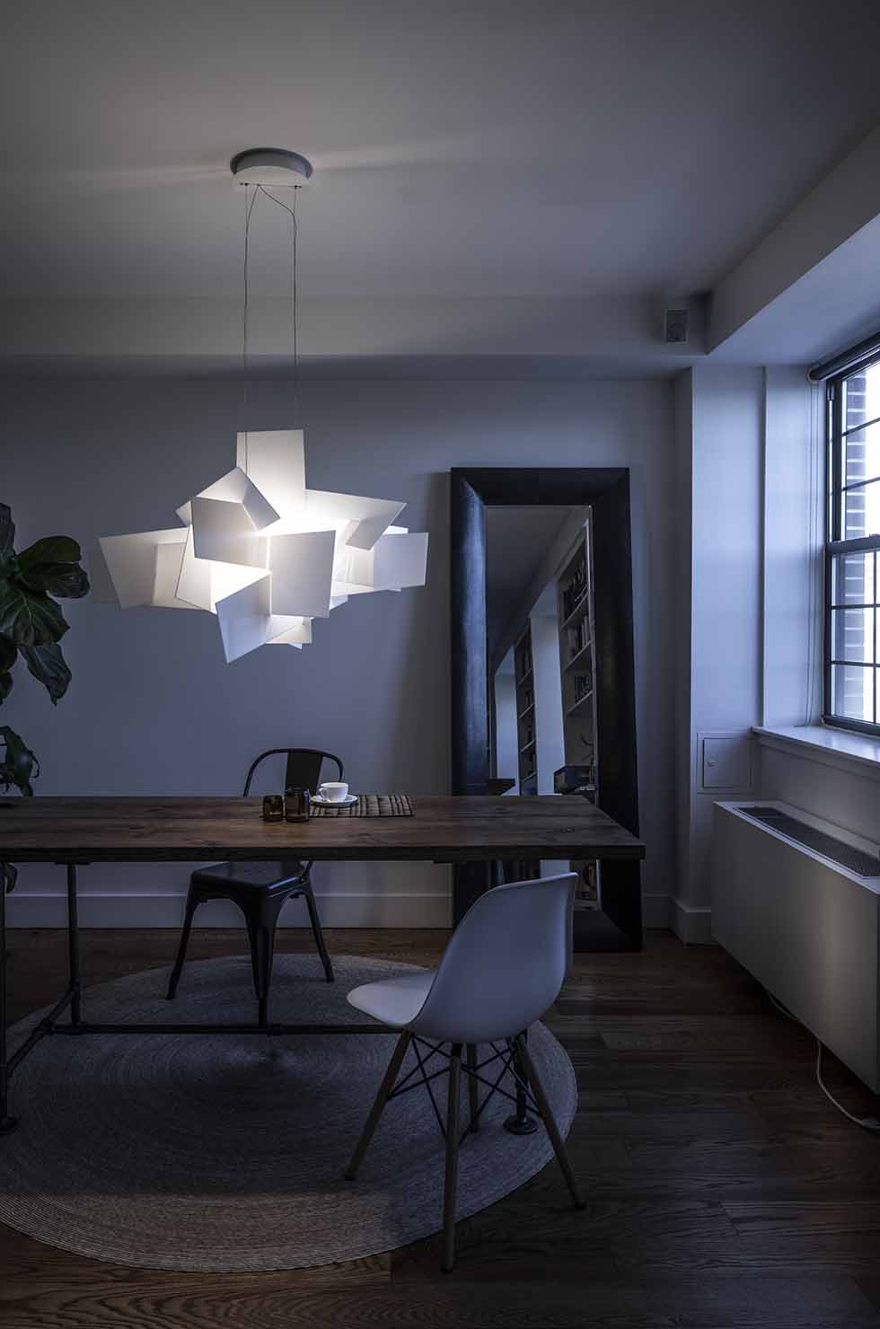 Big Bang Chandelier – Dynamic Explosive Geometric Acrylic & Steel Chandelier