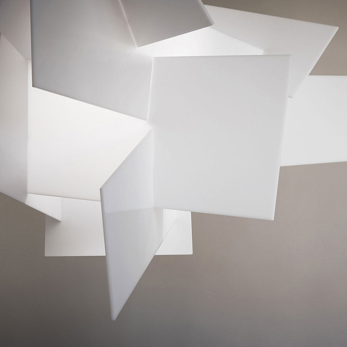 Big Bang Chandelier – Dynamic Explosive Geometric Acrylic & Steel Chandelier