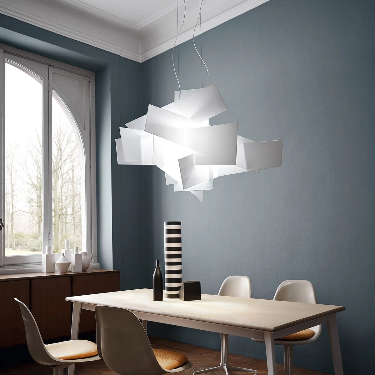 Big Bang Chandelier – Dynamic Explosive Geometric Acrylic & Steel Chandelier