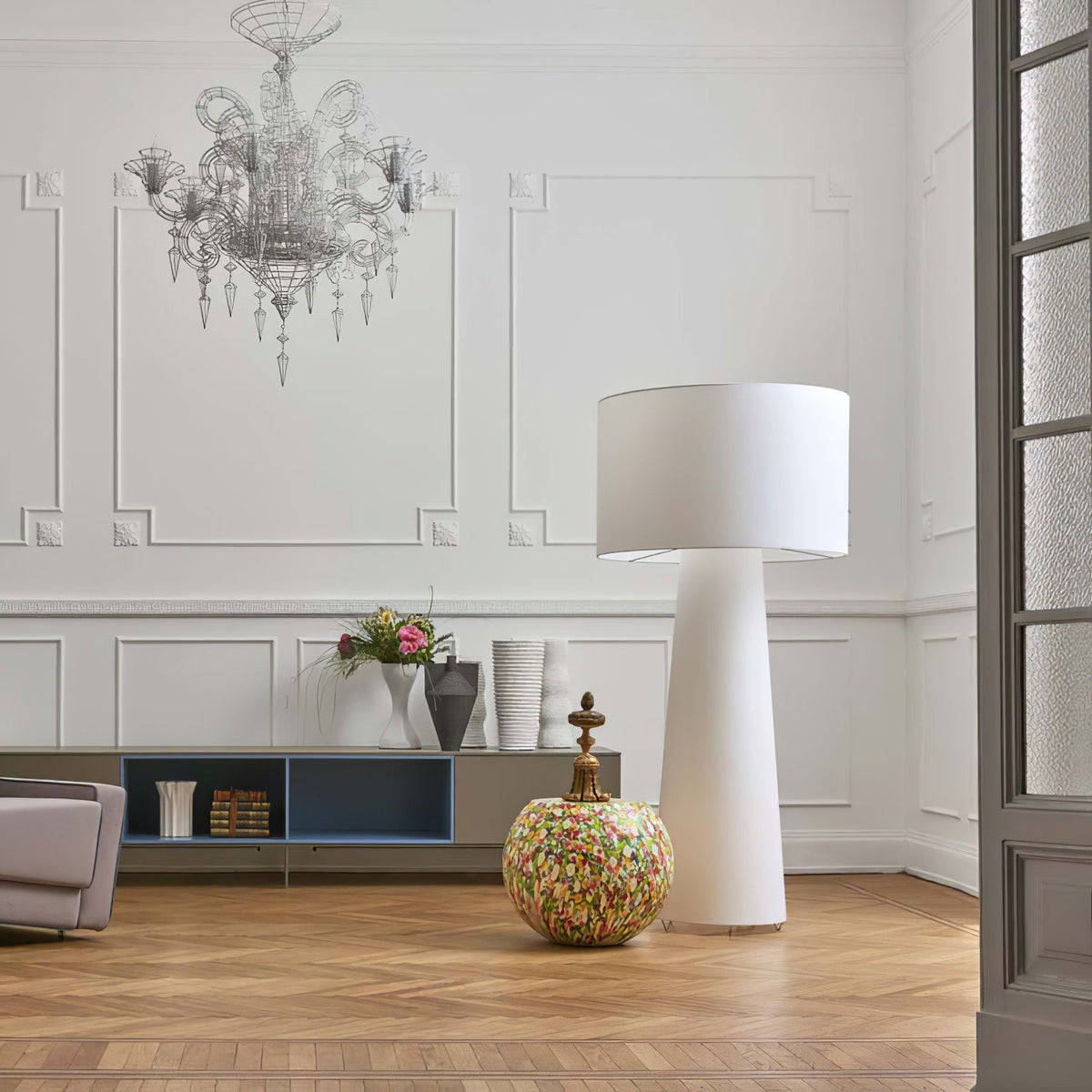 Big Shadow Floor Light – Oversized Fabric Shade & Contemporary Architectural Floor Lamp