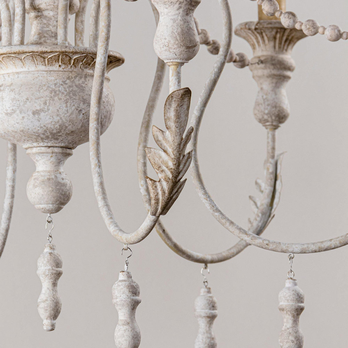 Billiter Wooden Chandelier – Handcrafted Distressed Wood & Rust Metal French Country Chandelier