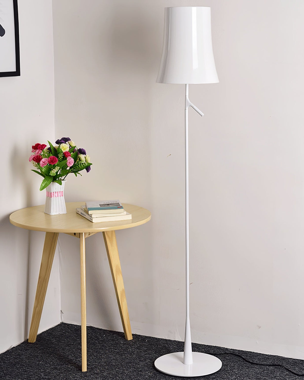 Birdie Floor Lamp – Contemporary Botanical Iron Standing Floor Light