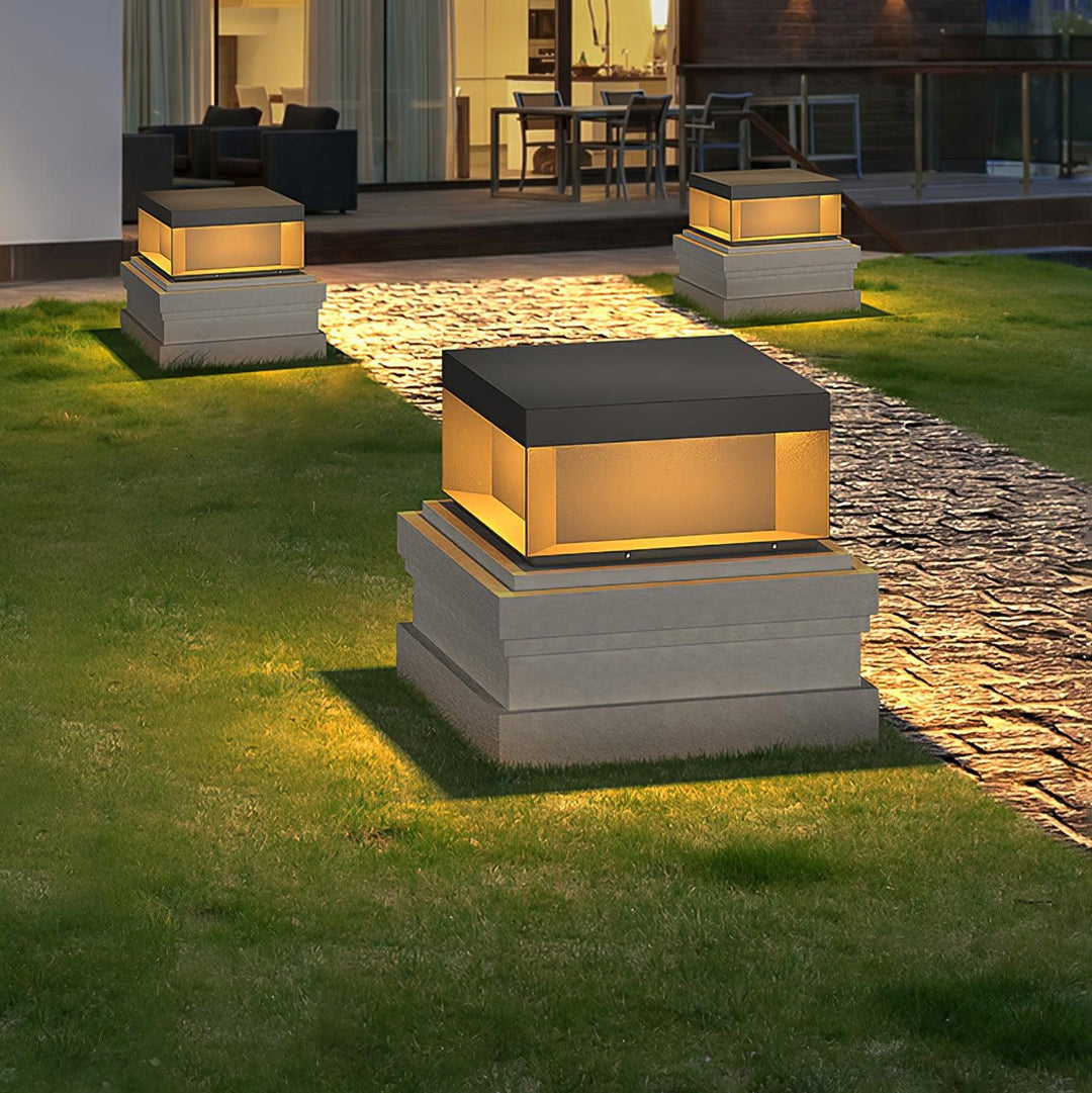 Black Box Outdoor Post Light – IP65 Waterproof Geometric Landscape & Pillar Light