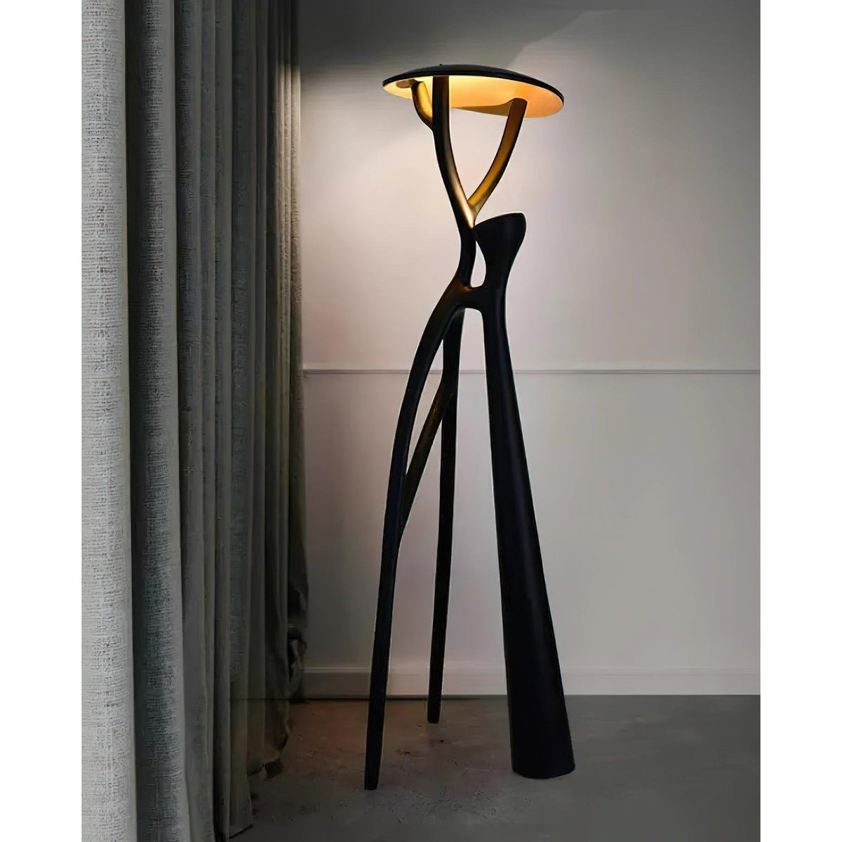 Black Sculpture Floor Lamp – Scandinavian Organic Fiberglass Floor Light
