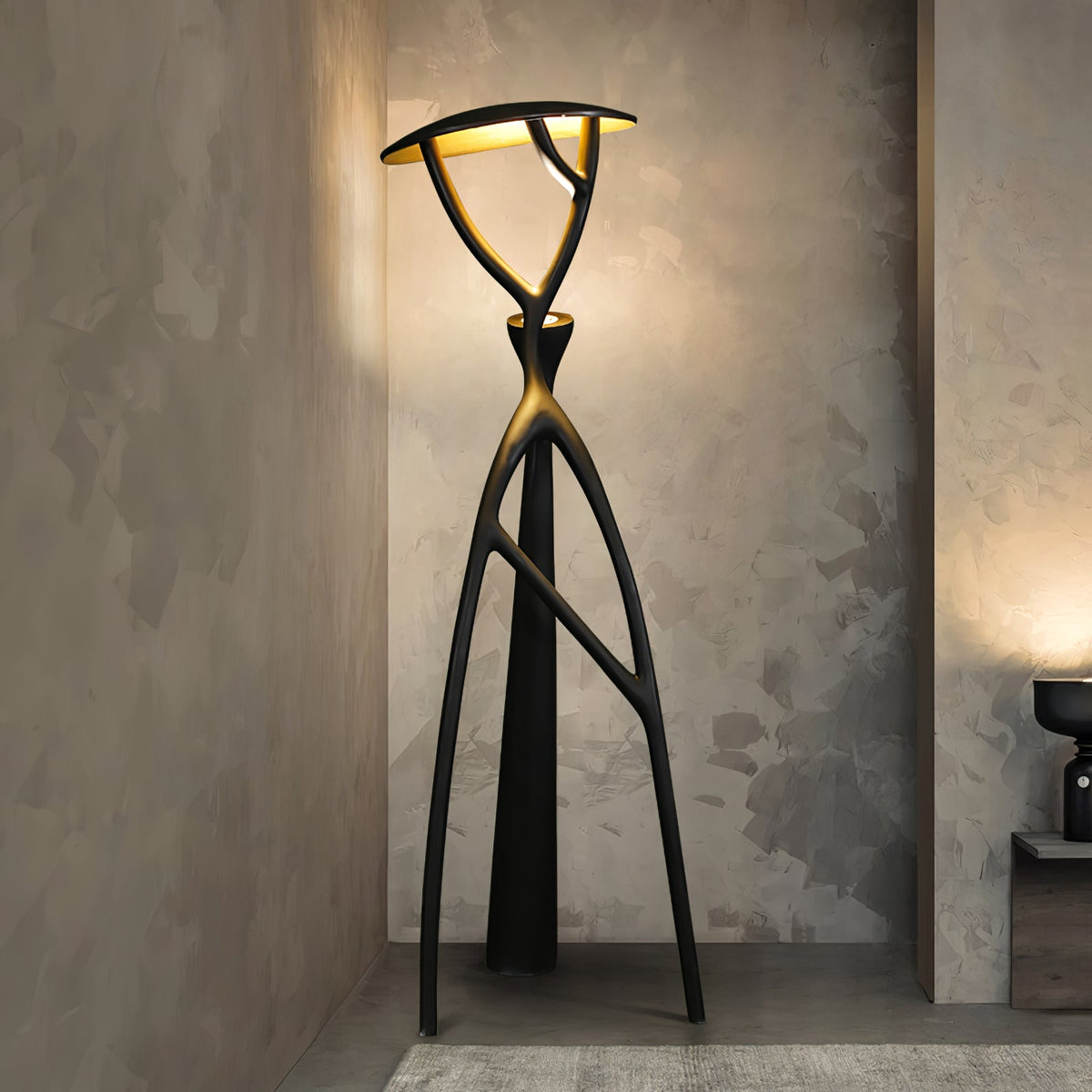 Black Sculpture Floor Lamp – Scandinavian Organic Fiberglass Floor Light