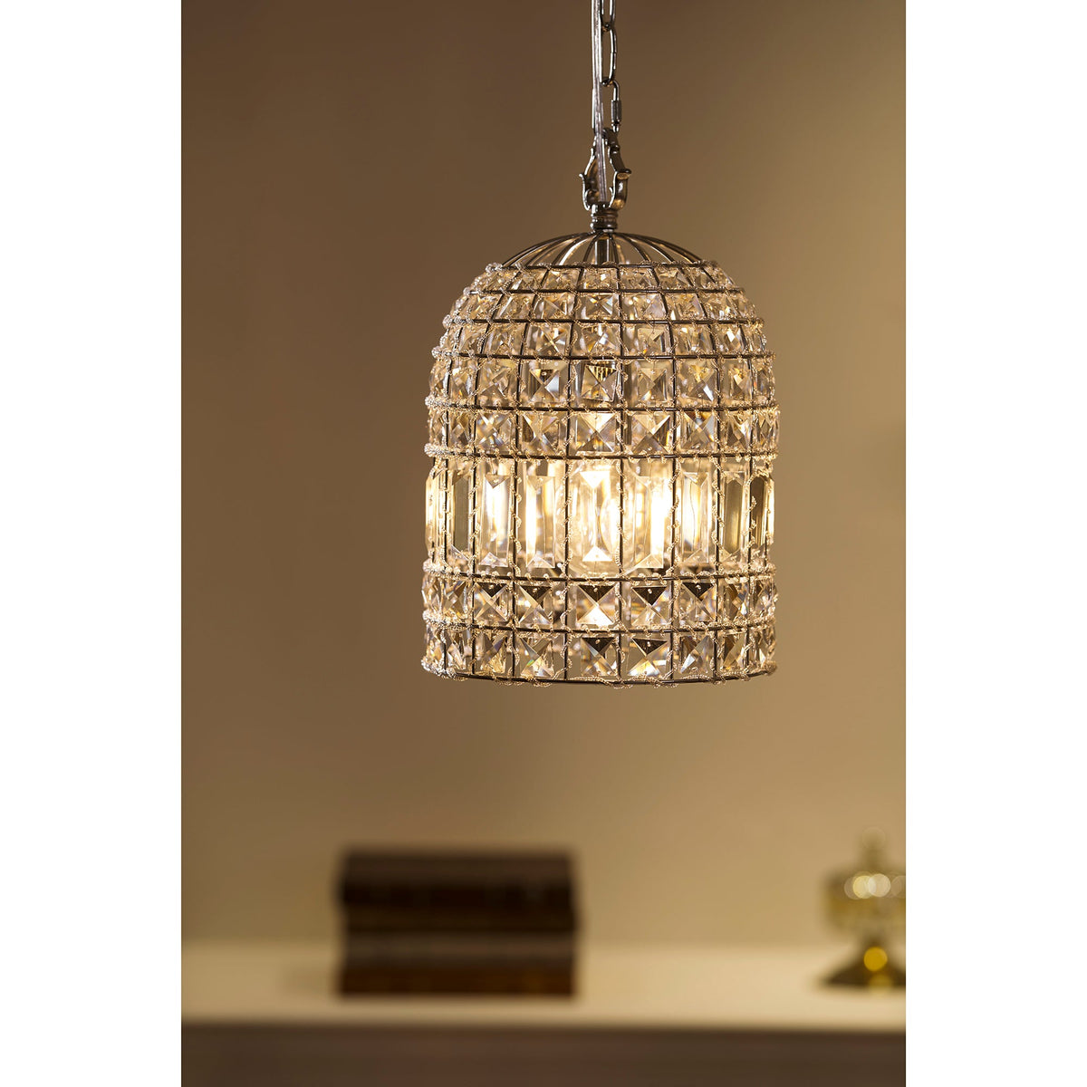 Blanca Crystal Pendant Lamp – Versailles-Inspired Crystal & Metal Pendant Light