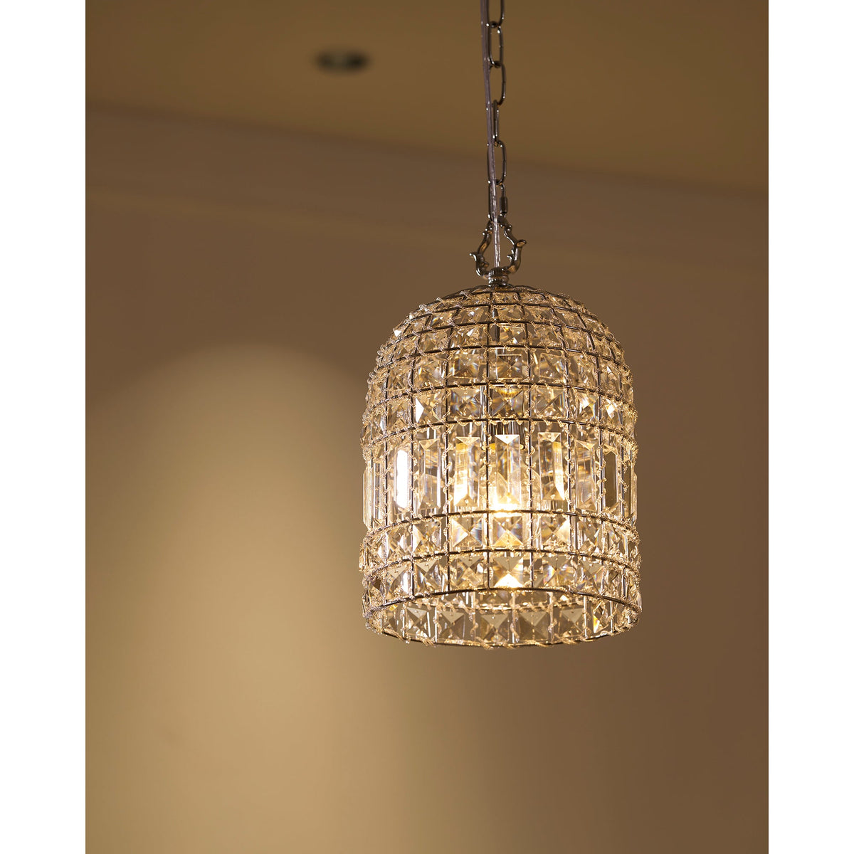 Blanca Crystal Pendant Lamp – Versailles-Inspired Crystal & Metal Pendant Light
