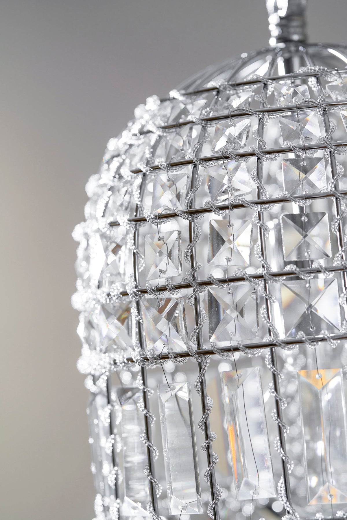 Blanca Crystal Pendant Lamp – Versailles-Inspired Crystal & Metal Pendant Light