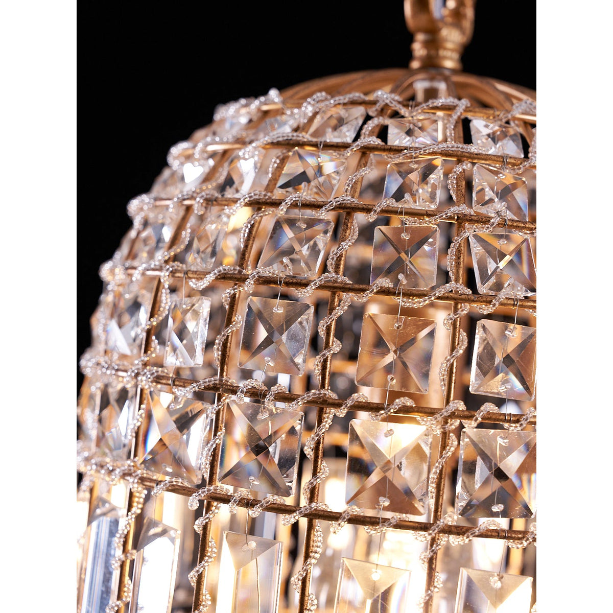 Blanca Crystal Pendant Lamp – Versailles-Inspired Crystal & Metal Pendant Light