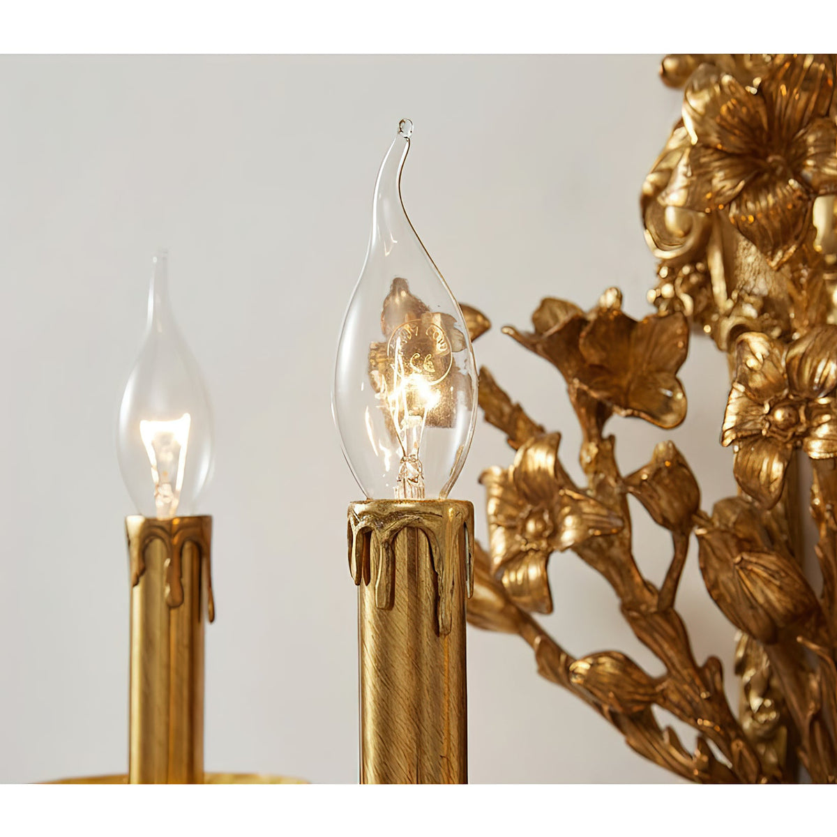 Blanche Brass Wall Lamp – Refined Multi-Head Vertical Brass Wall Sconce