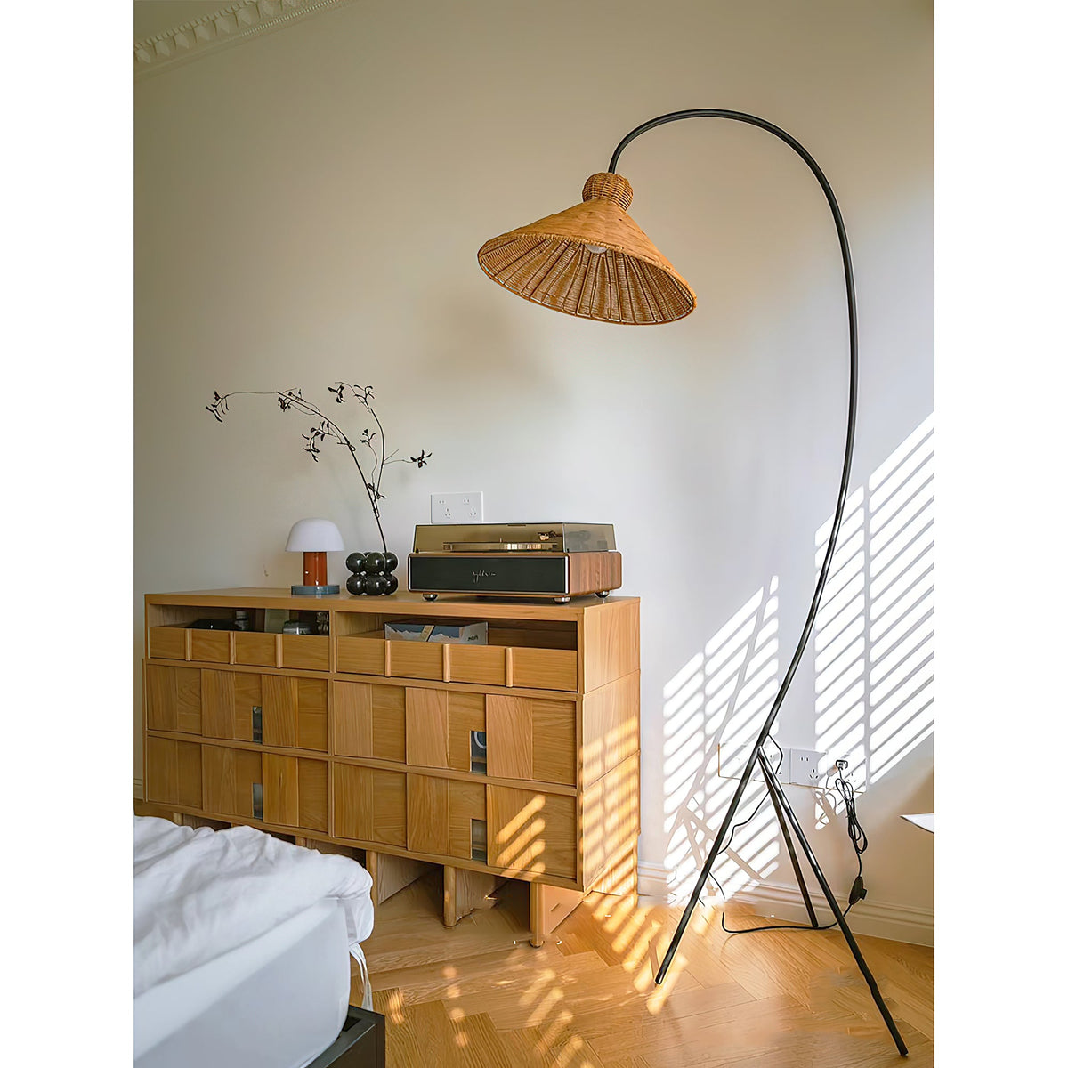 Boa Rattan Floor Lamp – Sleek Metal & Woven Natural Rattan Arched Floor Light