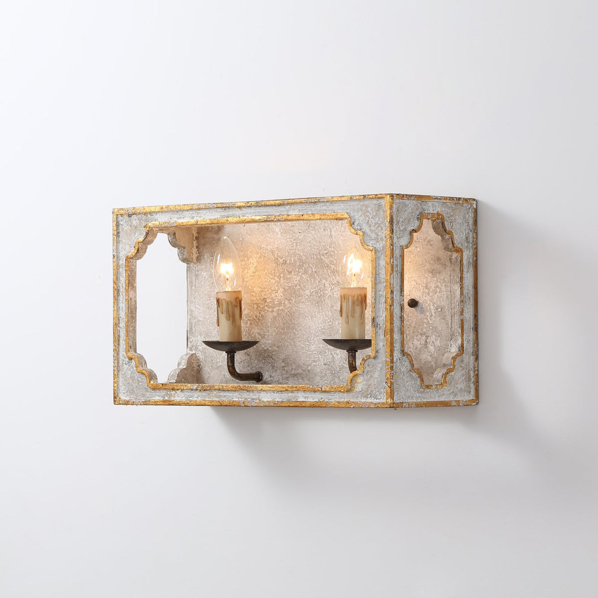Boho Rustic Cube Sconce – Weathered Wood & Metal Candelabra Wall Light