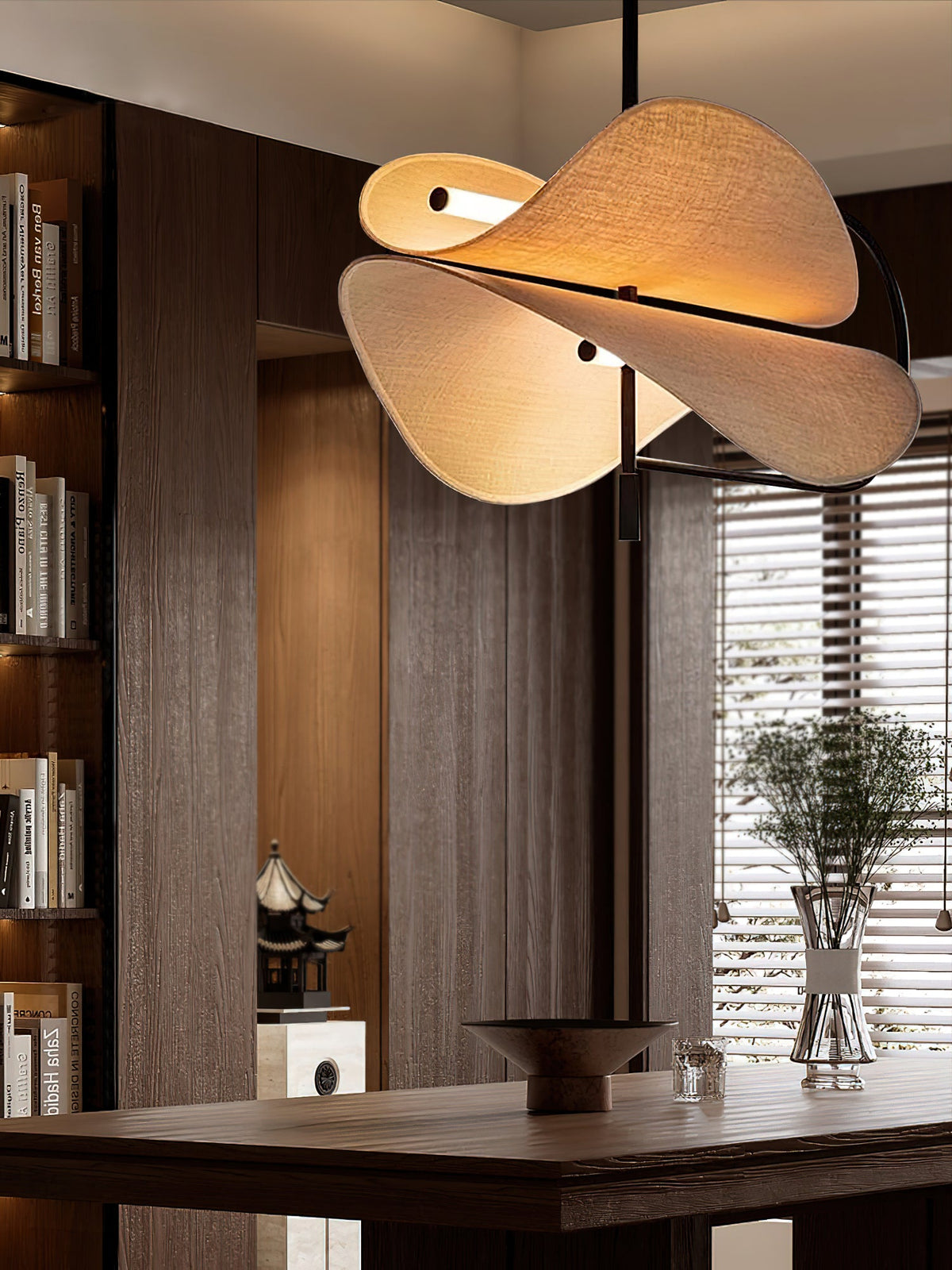 Bonnie Pendant Light – Saffron-Inspired Organic Fabric & Integrated LED Chandelier