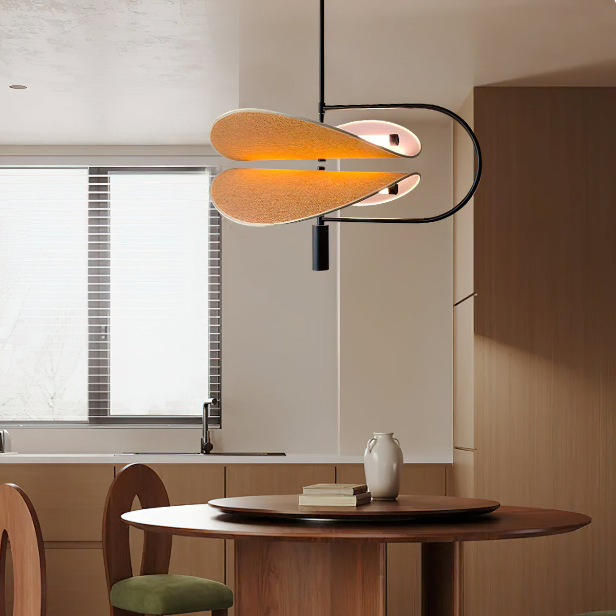 Bonnie Pendant Light – Saffron-Inspired Organic Fabric & Integrated LED Chandelier