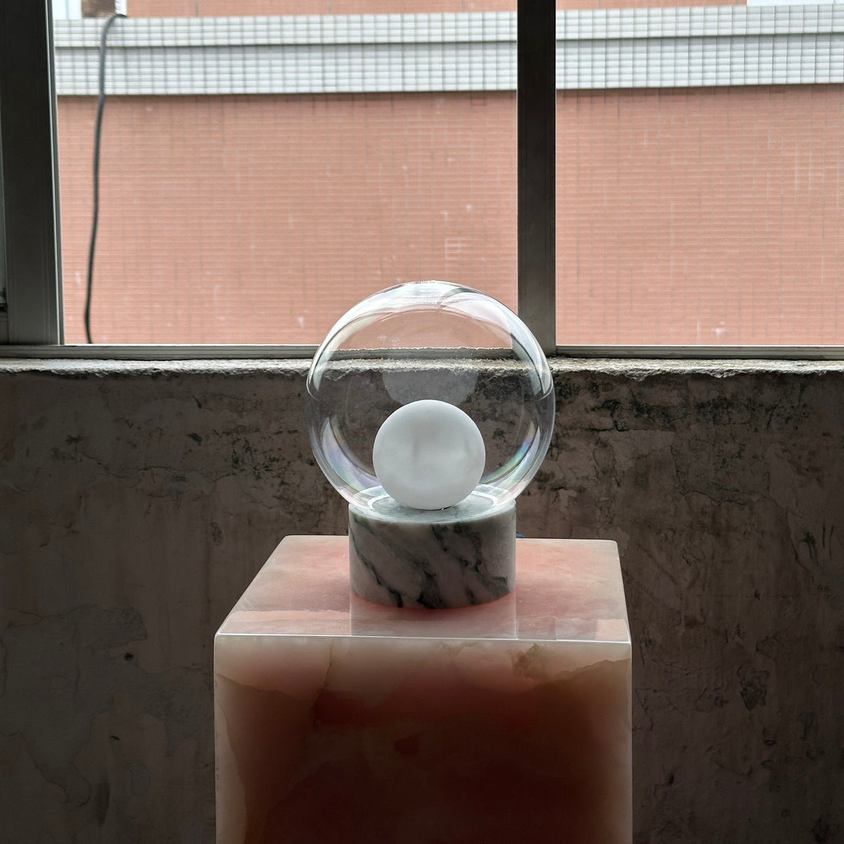 Boule Table Lamp – Hand-Blown Stacked Glass & Natural Marble Table Light