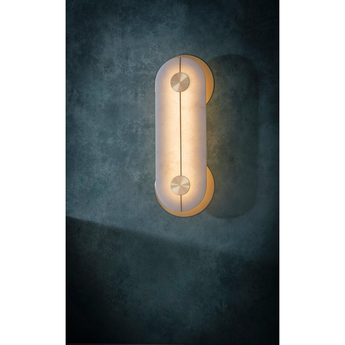 Brace Alabaster Wall Lamp – Natural Veined Alabaster & Brass Bobbin Wall Sconce