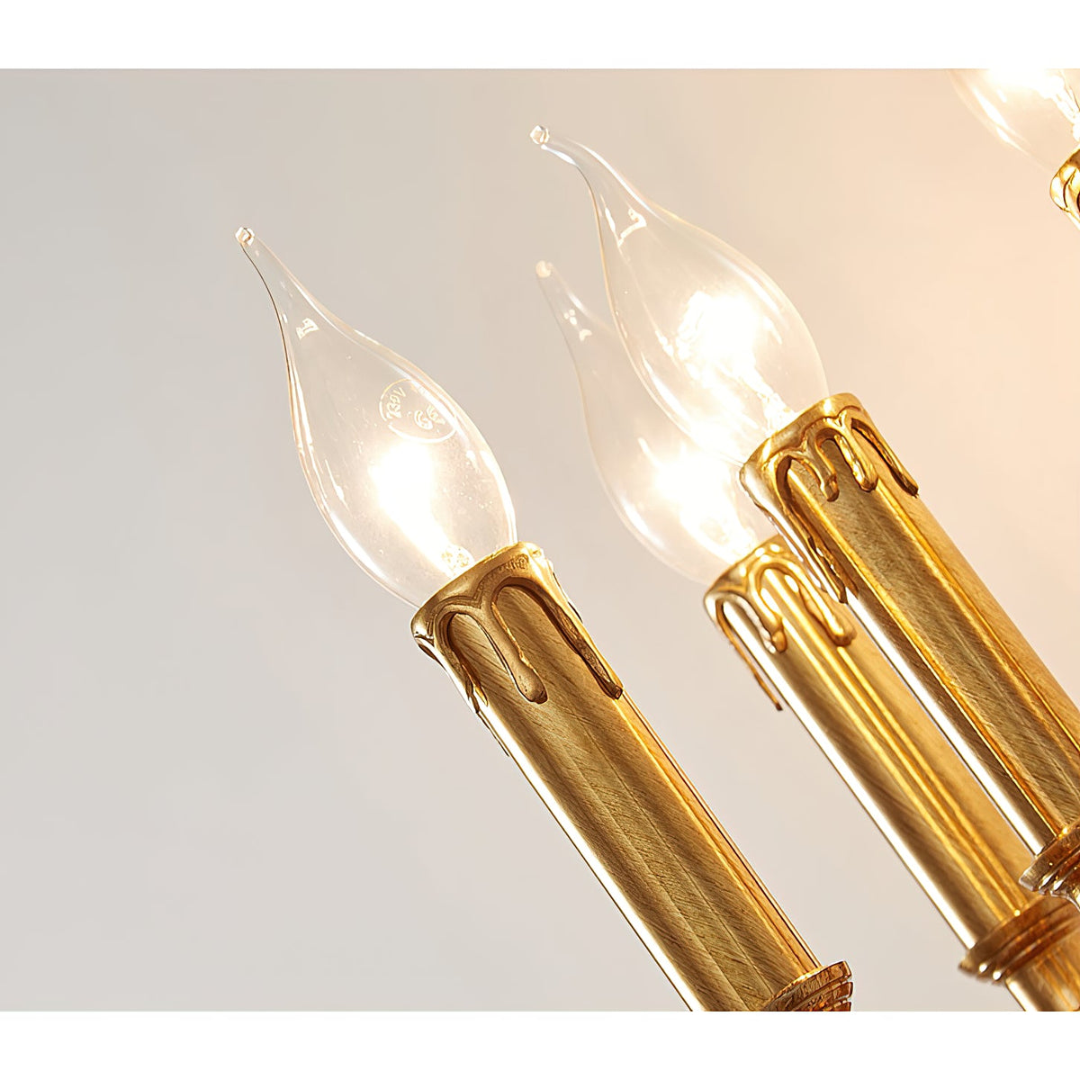 Brad Palace Wall Lamp – 4-Head Vertical Solid Brass Palace Wall Sconce