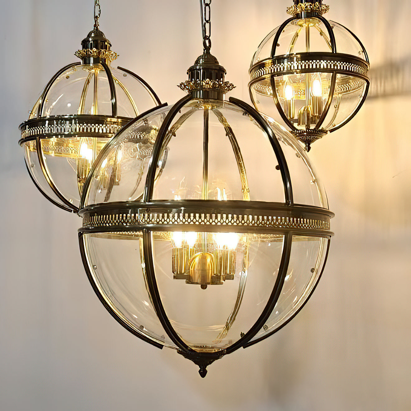 Braeden Pendant Light - Baroque Style 3-Light Glass Lantern Pendant