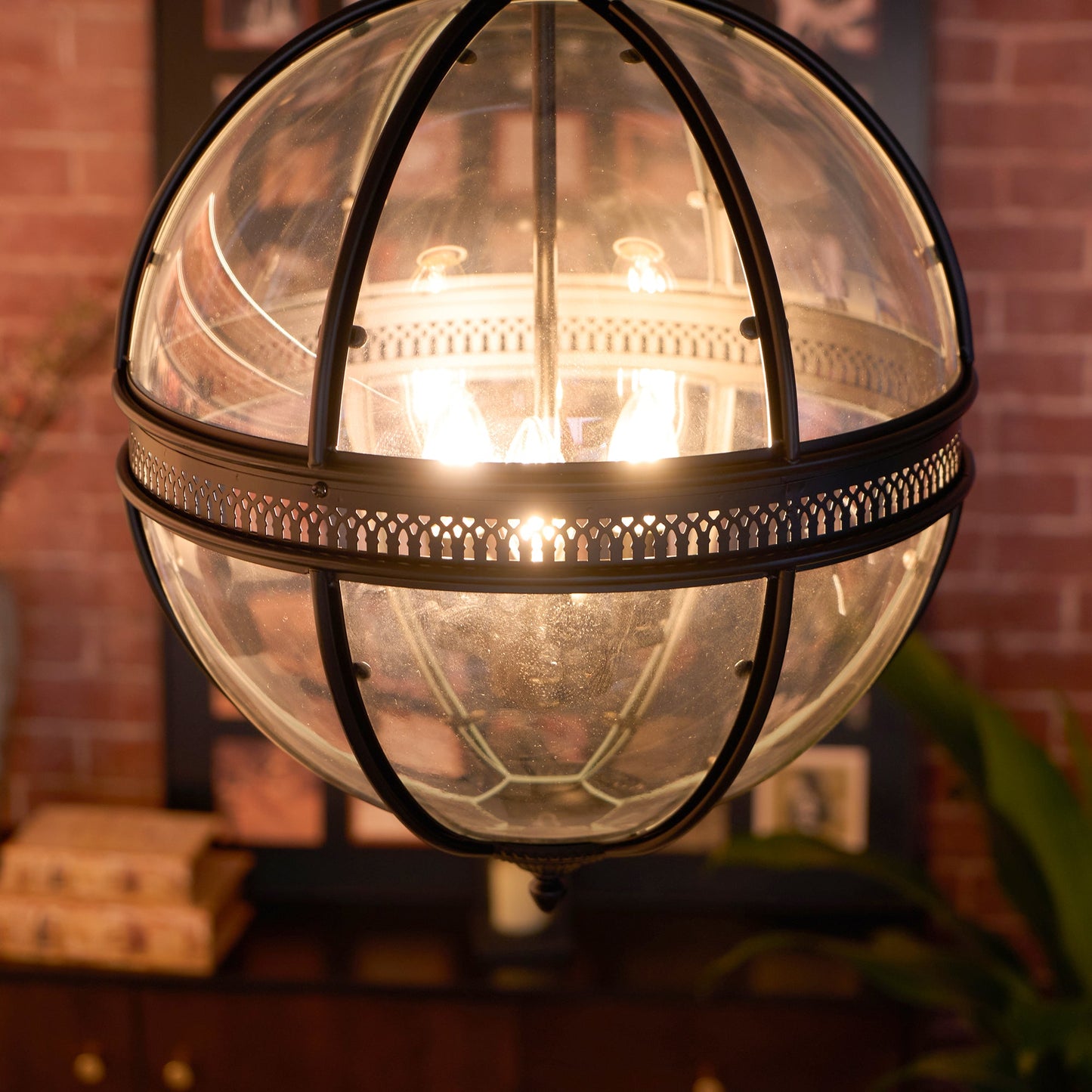 Braeden Pendant Light - Baroque Style 3-Light Glass Lantern Pendant