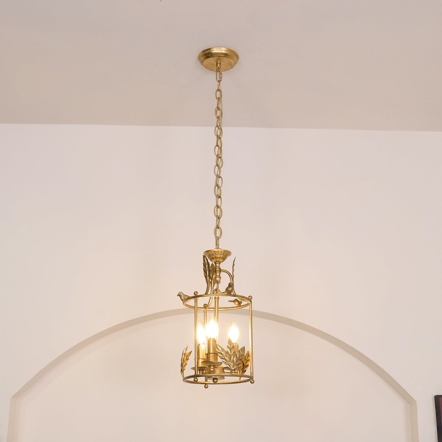 Brighton Lantern Pendant Lamp - Baroque Style Nature-Inspired Bird Chandelier