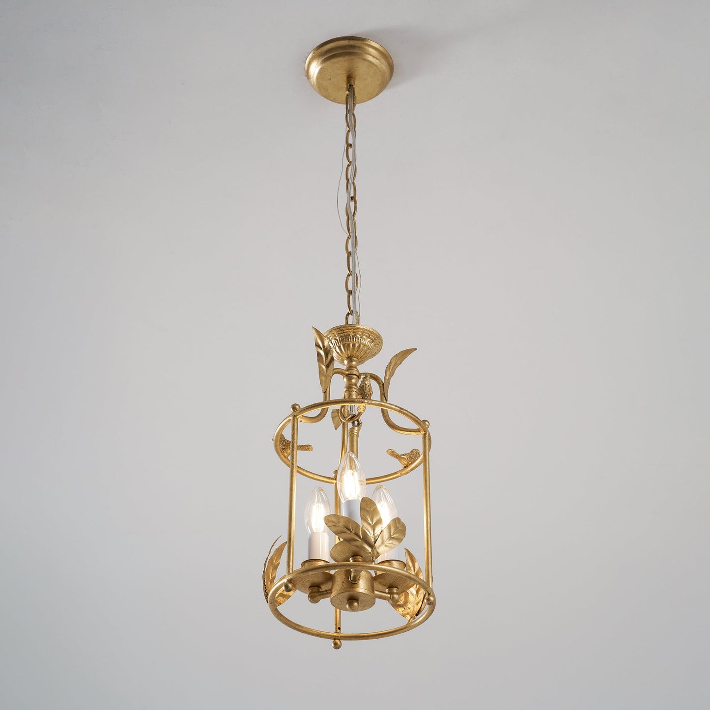 Brighton Lantern Pendant Lamp - Baroque Style Nature-Inspired Bird Chandelier