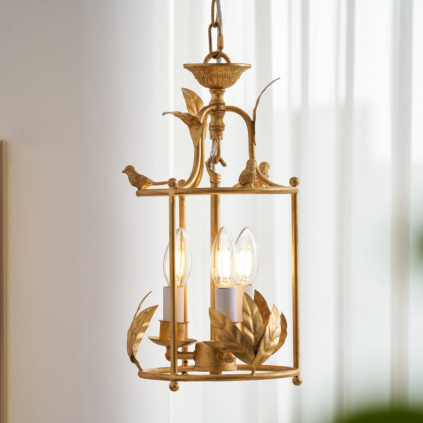 Brighton Lantern Pendant Lamp - Baroque Style Nature-Inspired Bird Chandelier
