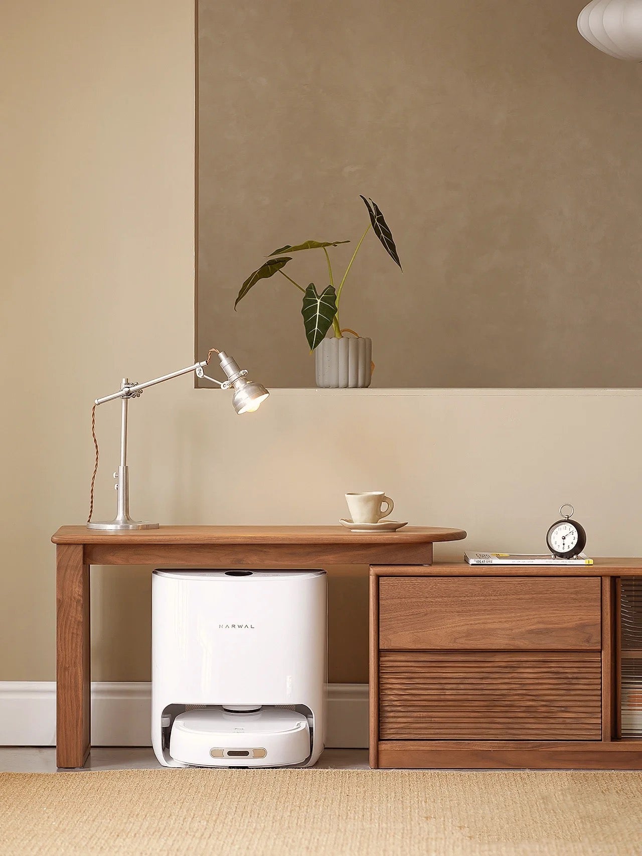 Buquet Adjustable Table Lamp - Minimalist Aluminum Task Light