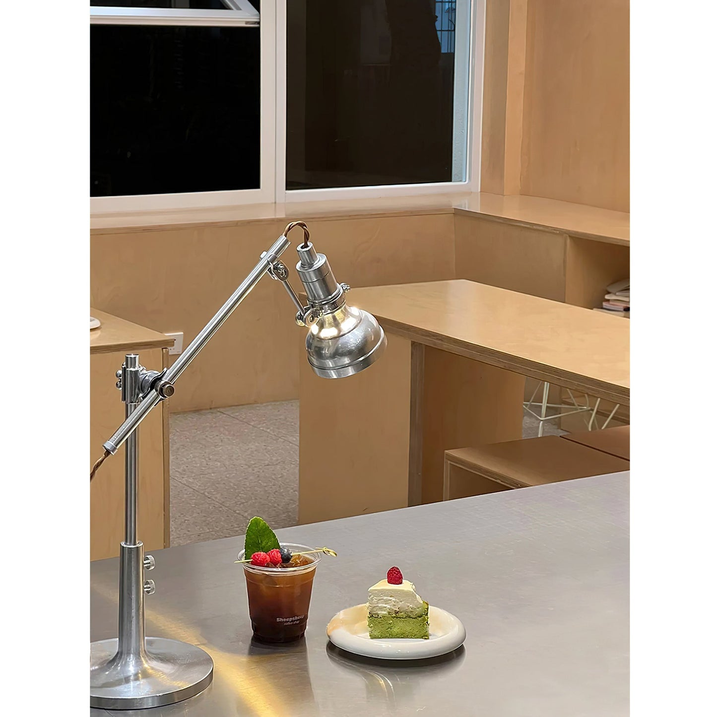 Buquet Adjustable Table Lamp - Minimalist Aluminum Task Light