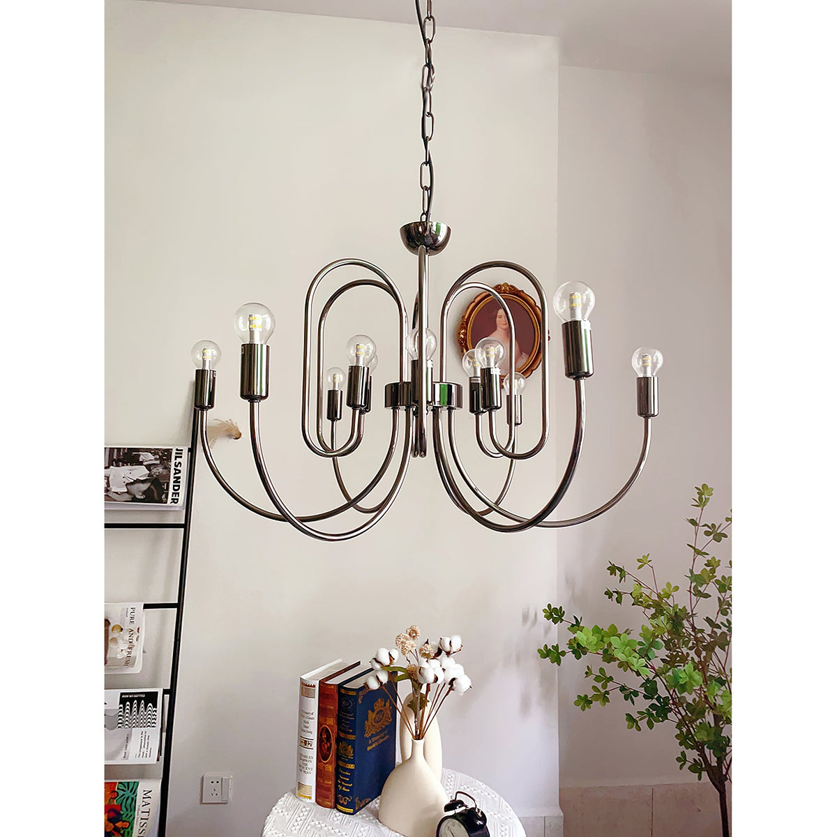 Cabry Chandelier – Modern Curved Multi-Arm Matte Black & Brass Chandelier