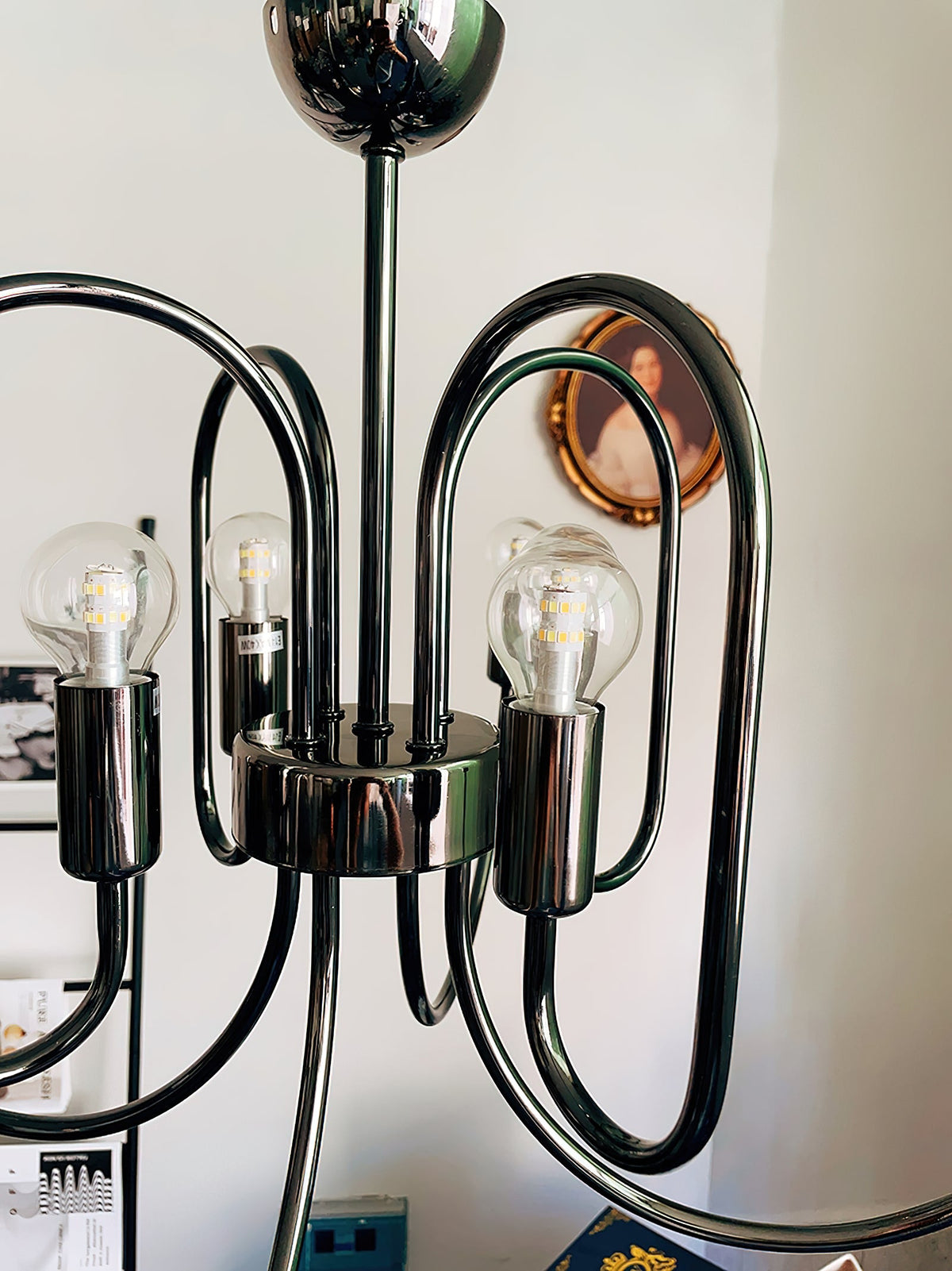 Cabry Chandelier – Modern Curved Multi-Arm Matte Black & Brass Chandelier