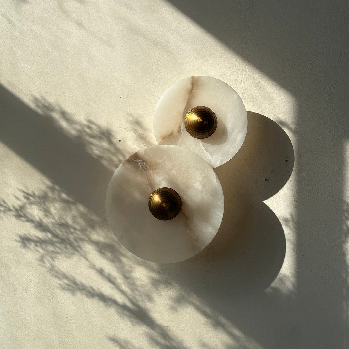 Calacatta Marble Combination Alabaster Sconce – Natural Stone & Gold LED Wall Light